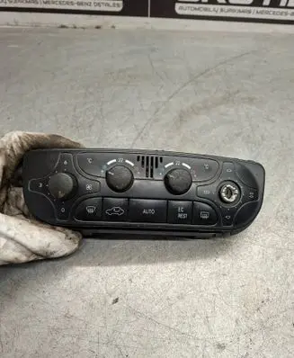 Mercedes-Benz C W203 Climate control unit 2038300285 9140010322