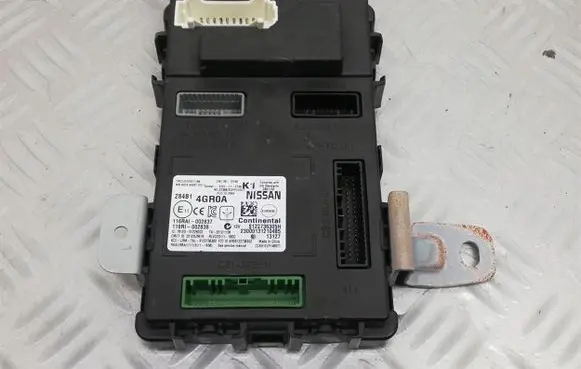 Infiniti Q50 Fuse module 284B14GR0A