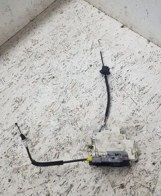 Audi A4 S4 B8 8K Rear door lock 8K0839015
