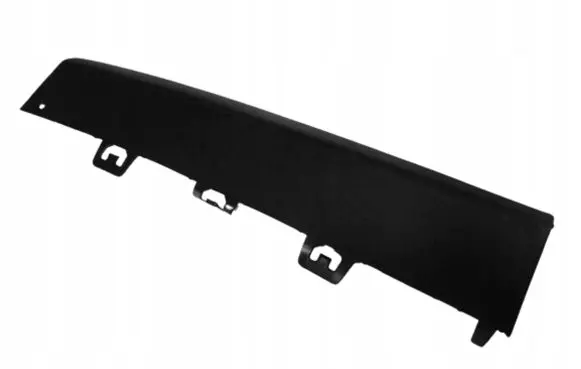 Rear bumper trim bar molding