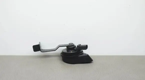 Audi A6 S6 C7 4G Horn signal 4H0951221