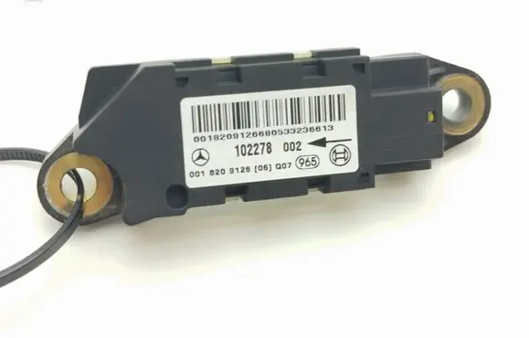 Mercedes-Benz C W203 Airbag deployment crash/impact sensor 0018209126 102278002