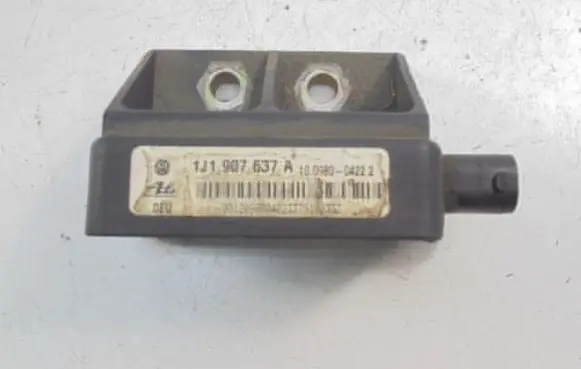 Volkswagen Bora ESP (stability system) control unit 1J1907637A