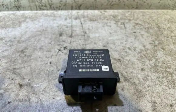 Mercedes-Benz ML W164 Light module LCM A2118708726 5DF00827804 0001461517