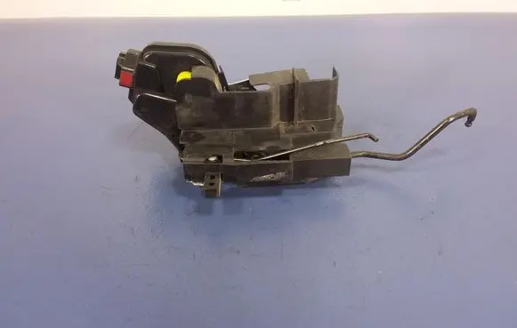 Hyundai Matrix Front door lock