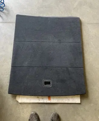Trunk/boot floor carpet liner