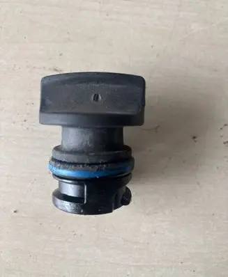Chevrolet Corvette Oil filler cap 