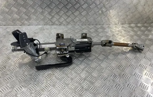 Steering wheel axle set