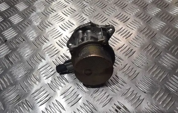 Renault Modus Vacuum pump 8200327149