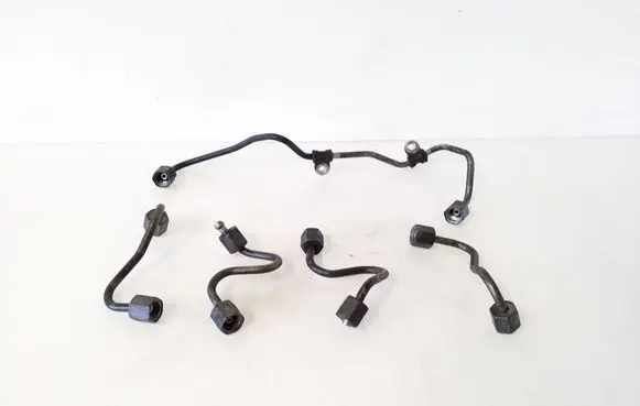Mercedes-Benz B W246 W242 Fuel injector supply line/pipe 