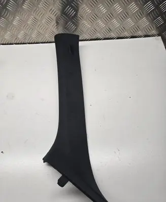 BMW X2 F39 (A) pillar trim 7426399