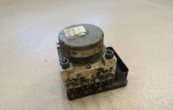 Ford Focus ABS Pump F1FC2C405AJ F1FC2C219BG 10022011964