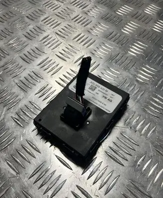 Skoda Kamiq Keyless system antenna 3Q0959435M
