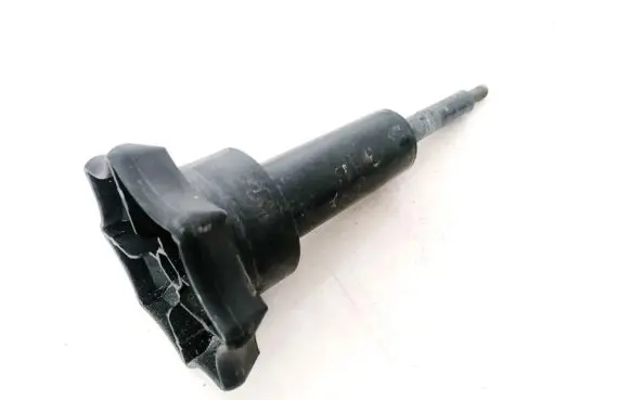 Audi A3 S3 8L Spare wheel bolt 8L0803899B
