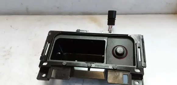 Audi A6 S6 C7 4G Car ashtray 4G1857951