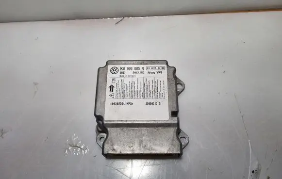 Volkswagen Golf V Airbag control unit/module 1K0909605N