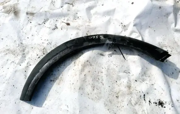 Mini One - Cooper R50 - 53 Front arch trim 