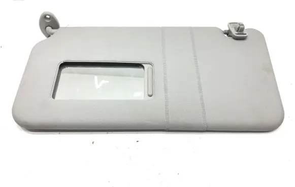 Suzuki SX4 Sun visor 