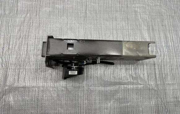 Maserati GranTurismo Front bumper support beam M189