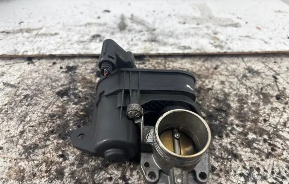 Citroen C3 Throttle body valve 9673622380