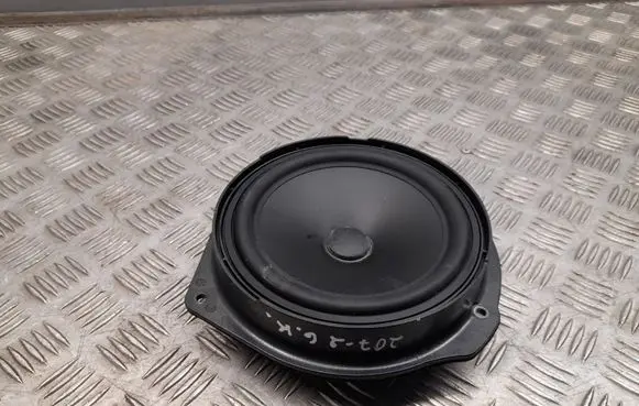 Mercedes-Benz E A207 Rear door speaker