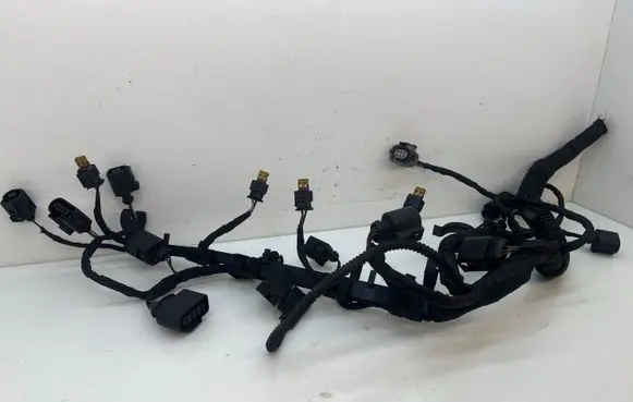 Volkswagen Golf VI Engine installation wiring loom