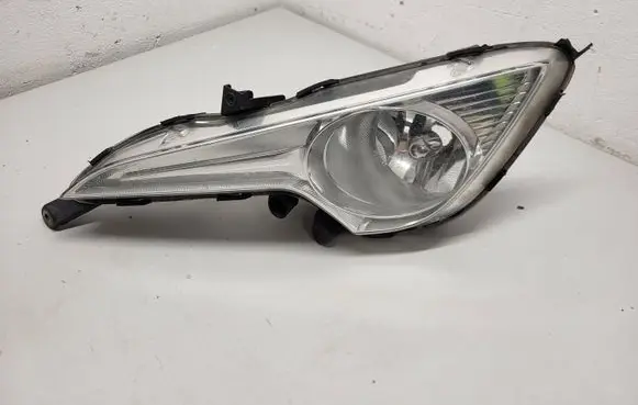 Hyundai i40 Front fog light 922013Z010