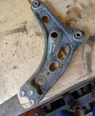 Renault Trafic III (X82) Front control arm