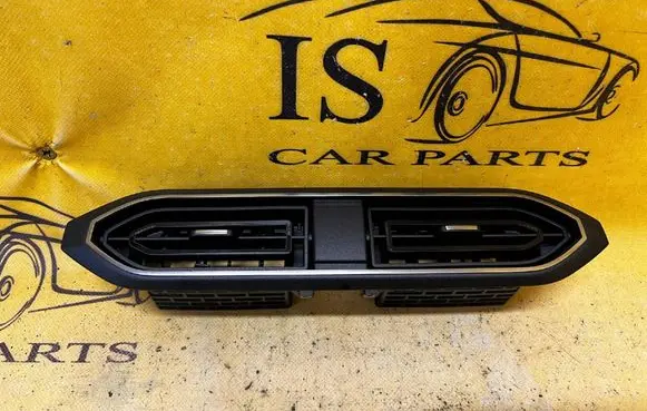 Dacia Sandero III Dash center air vent grill 687509018R