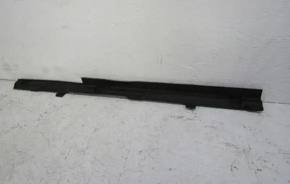 Ford Focus Front bumper splitter molding AM51R001A06AB