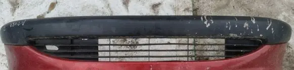 Peugeot 206 Front bumper raudonos
