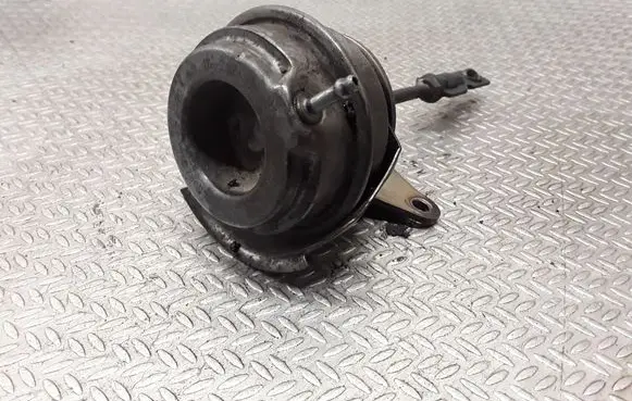 Volkswagen PASSAT B6 Turbo system vacuum part 