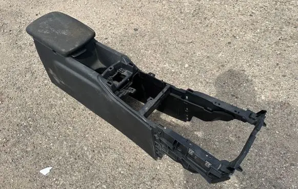 Citroen DS4 Armrest 9672174077