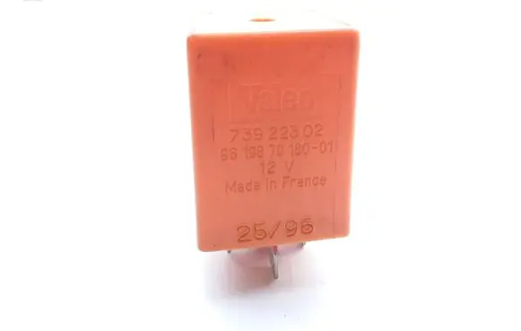 Citroen Xantia Hazard warning light relay 73922302 9619879180