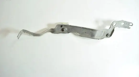 Audi A6 S6 C7 4G Fender mounting bracket 4G0807592B