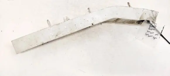 Ford Focus Front bumper mounting bracket 4M5117D959AF