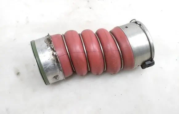 BMW X5 E70 Intercooler hose/pipe 7807987