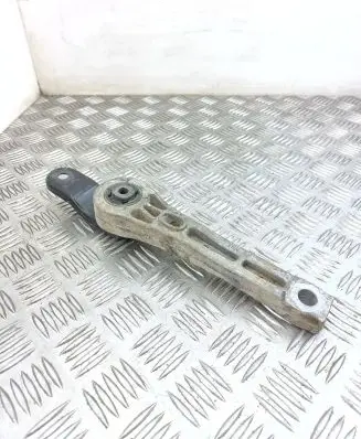 Volkswagen Passat Alltrack Engine mount bracket 3C0199855 3C0199855H