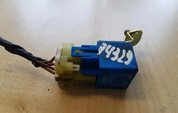 Hyundai Tucson JM Other relay 952252E000 95225-2E000AE4A