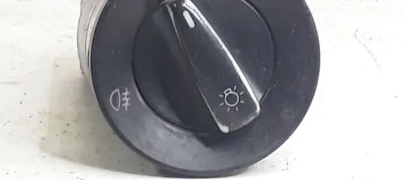 Volkswagen PASSAT B5 Light switch 1C0941531
