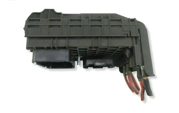Volkswagen Golf V Fuse module 1K0937124K