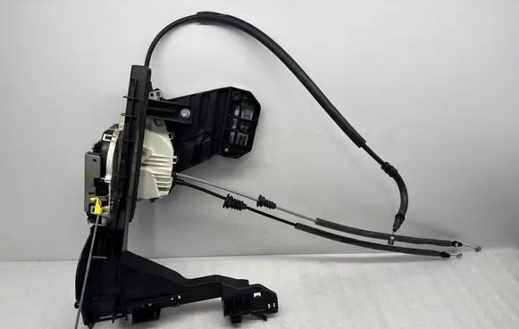 Jeep Cherokee Front door lock P68211097AA
