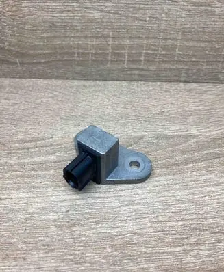 Nissan Qashqai Airbag deployment crash/impact sensor FA1GZ 11Y18