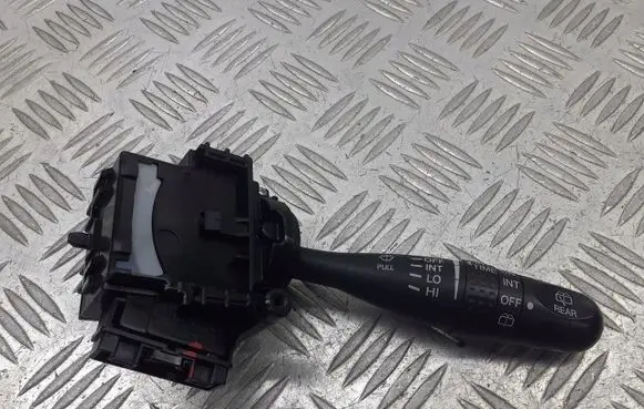 Suzuki Swift I Wiper control stalk
