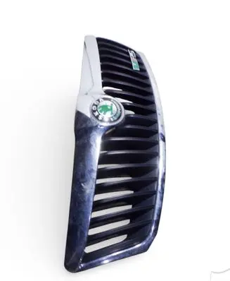 Skoda Octavia Mk2 (1Z) Front bumper upper radiator grill 1Z0853651C 1Z0853661A