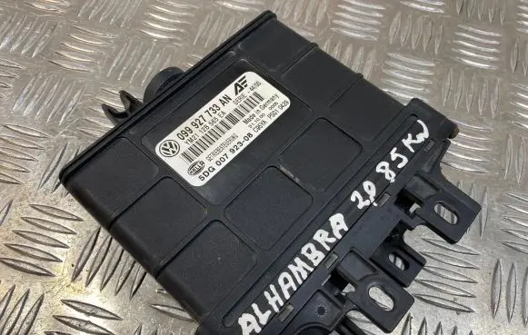 Seat Alhambra (Mk1) Engine control unit/module 099927733AN 5DG00792308 YM2112B565EA