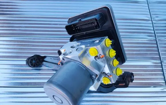BMW X4 G02 ABS Pump 5A06DF5 54088780A 5A06DF6