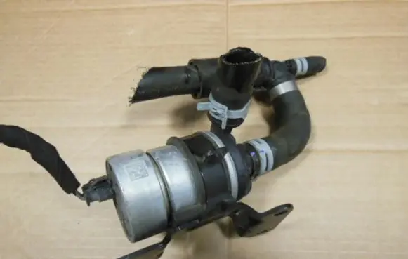 Ford Edge II Electric auxiliary coolant/water pump 704559050