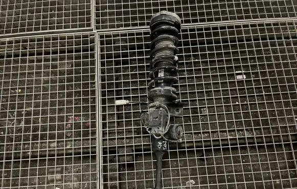 BMW 7 F01 F02 F03 F04 Front shock absorber/damper 6851126 3711685112601