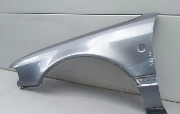 Audi A8 S8 D2 4D Fender